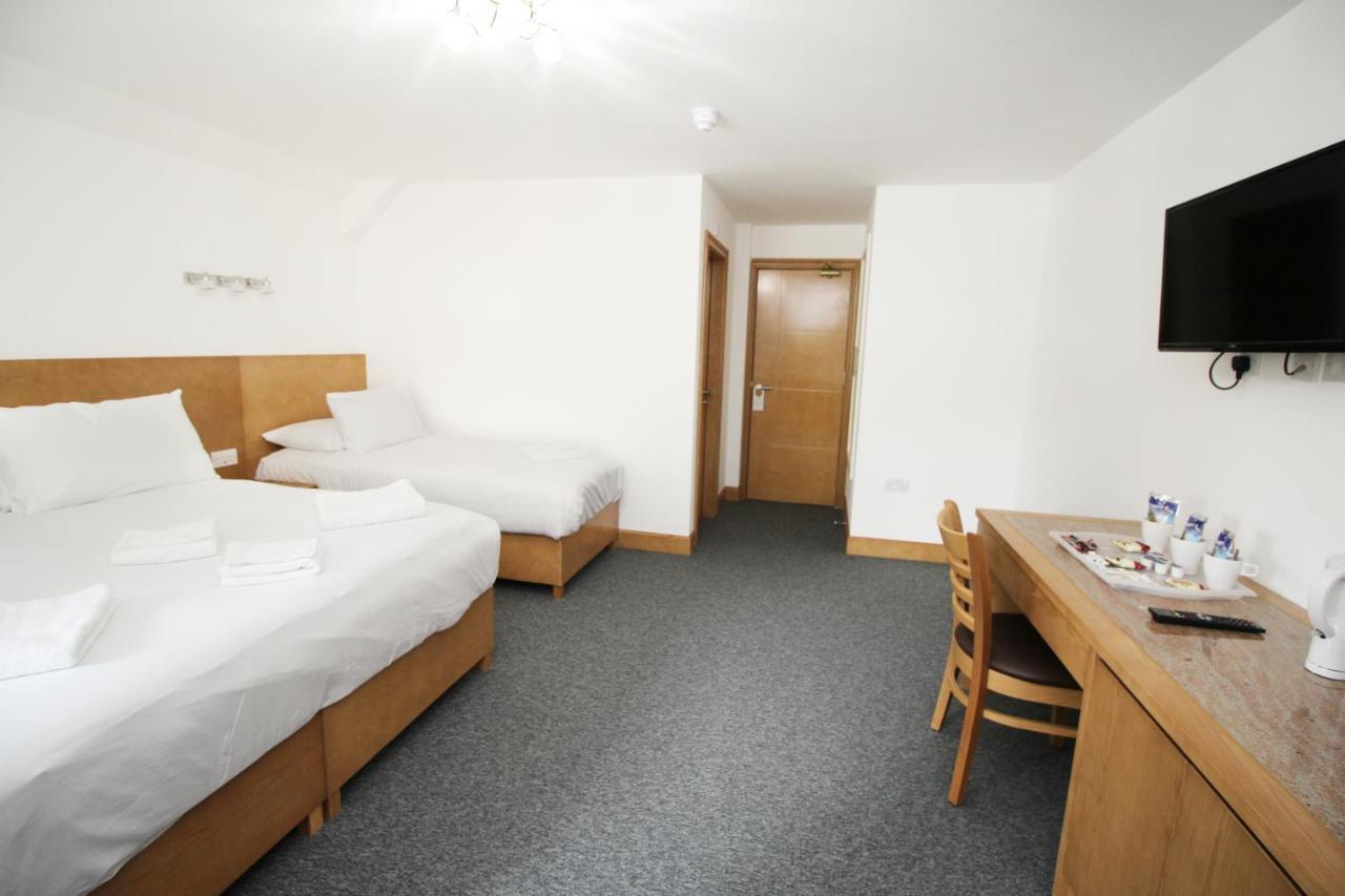 Flexistay Aparthotel Sutton Sutton  Extérieur photo