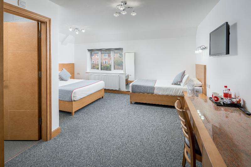 Flexistay Aparthotel Sutton Sutton  Extérieur photo