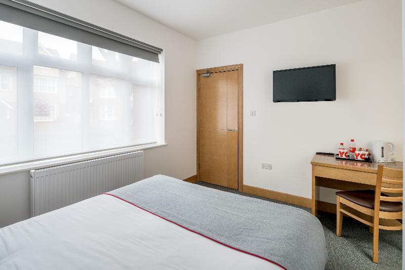 Flexistay Aparthotel Sutton Sutton  Extérieur photo